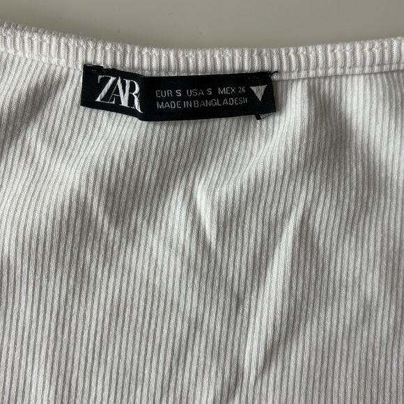 Zara Ruched Top with Ruffled Sleeves - Picture 2 of 3